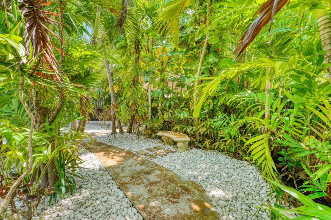 Luxury Tropical Oasis! Huge Saltwater Pool! 1 Mile To Beach! Villa Fort Lauderdale Eksteriør billede